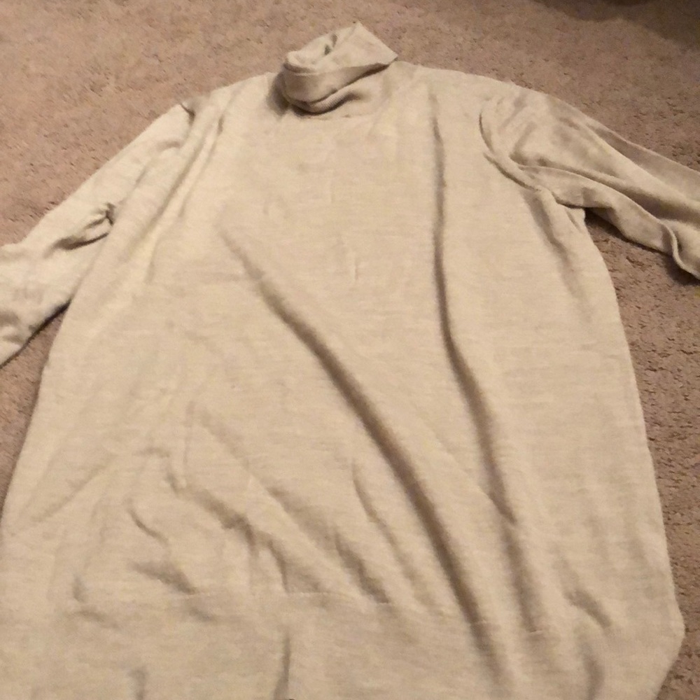 Banana republic turtle neck